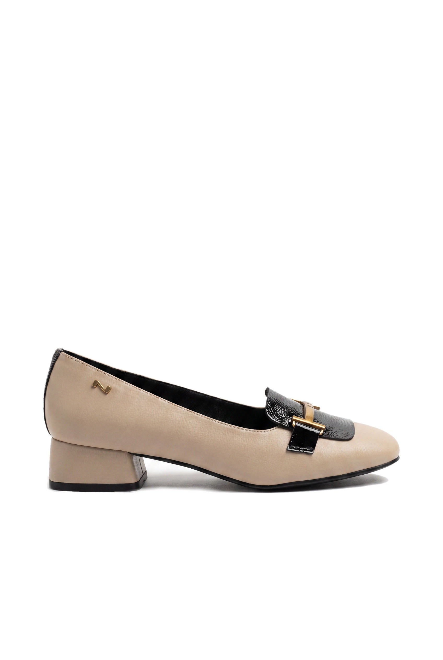 Lila Pell White