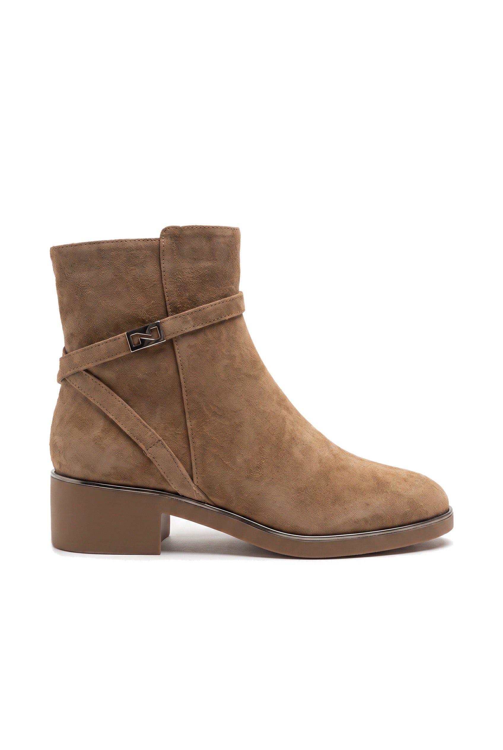 Nyra Finn Cognac