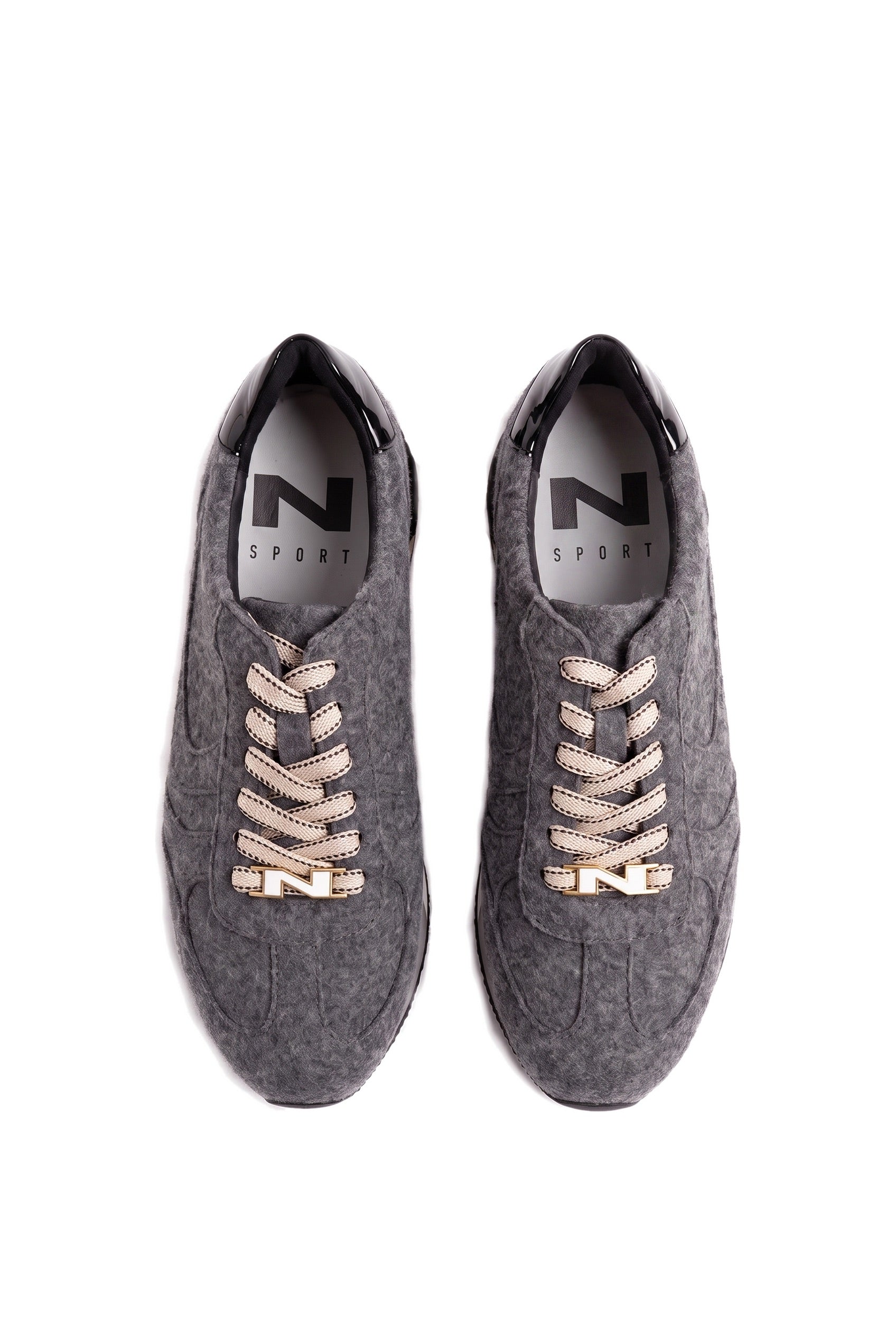 Iona Sund Grey