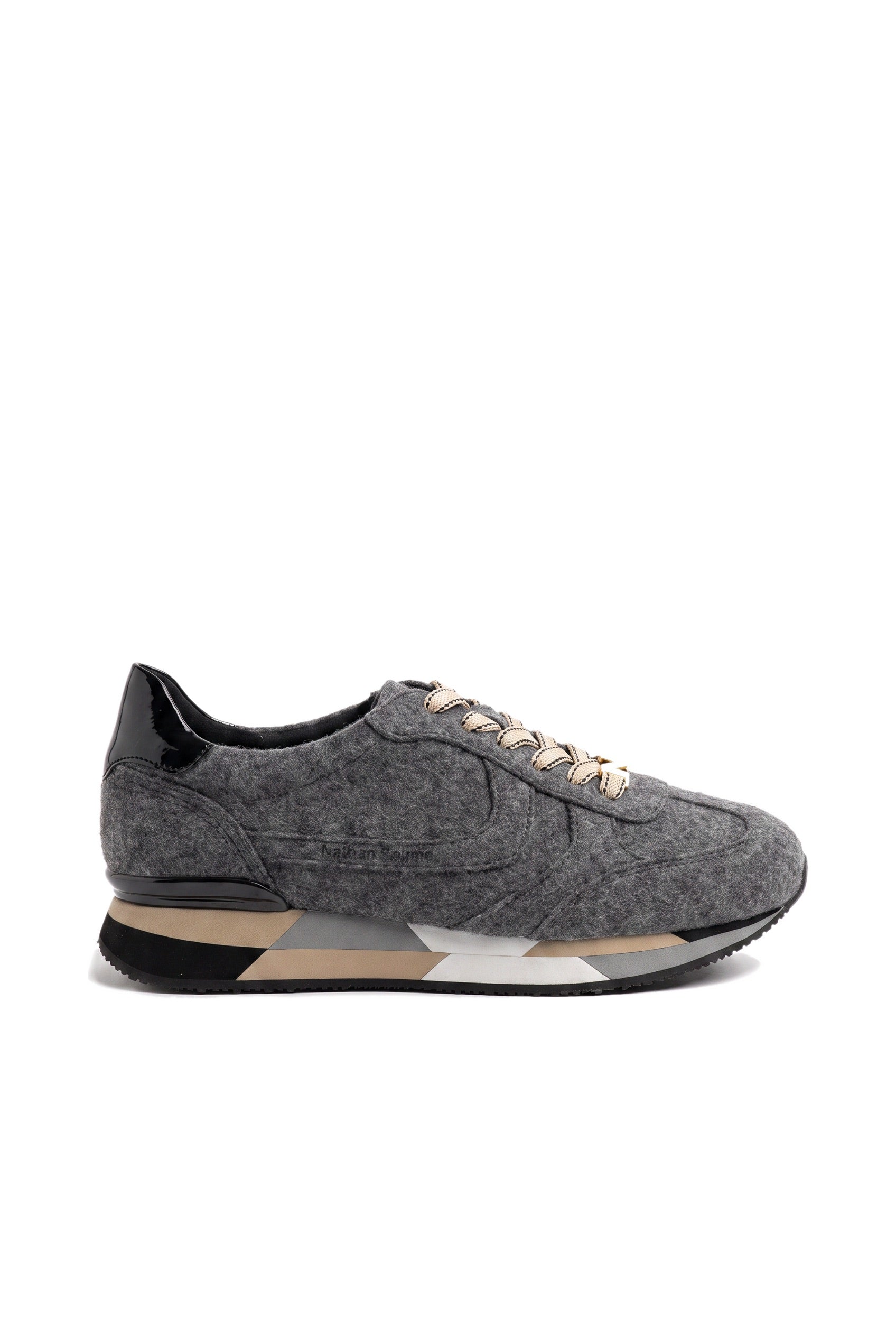 Iona Sund Grey