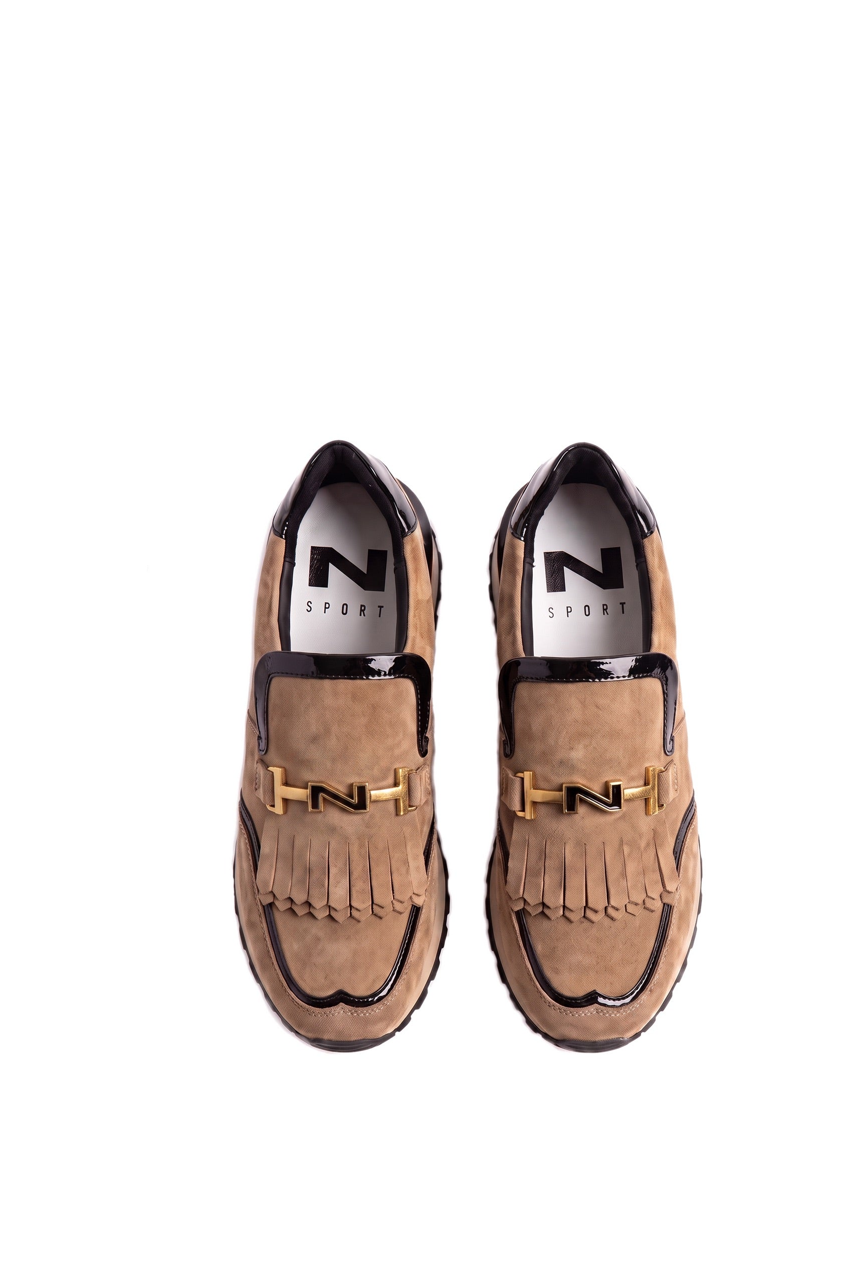Bree Arai Cognac